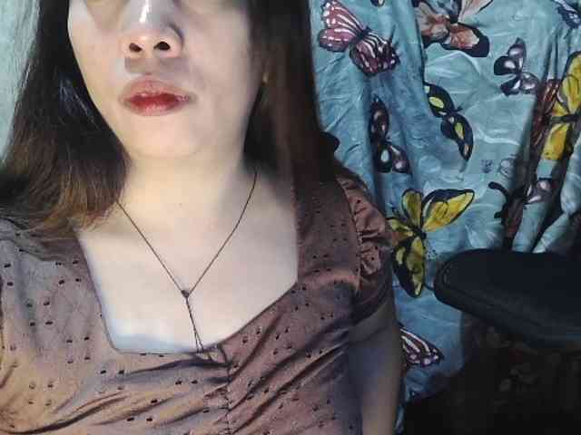 Lykaliciousz webcam