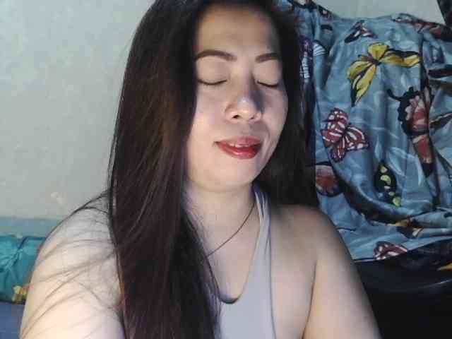 Lykaliciousz webcam
