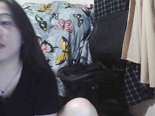 Kazzandra webcam