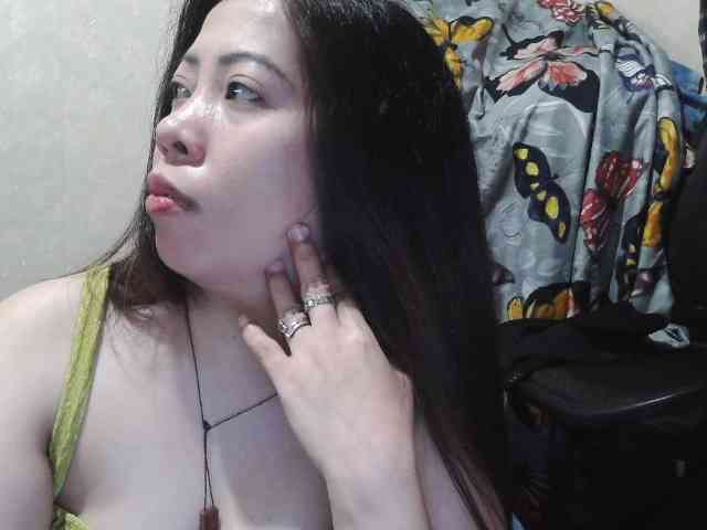 Lykaliciousz webcam