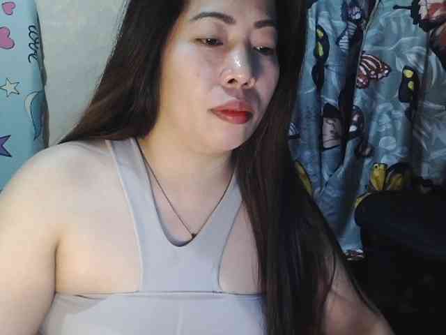 Lykaliciousz webcam