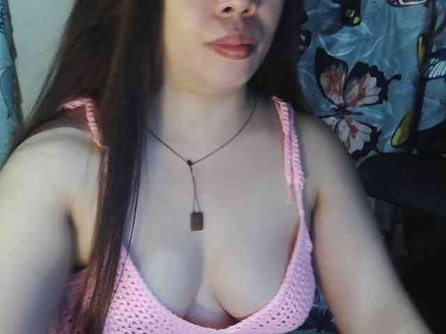 Kazzandra webcam