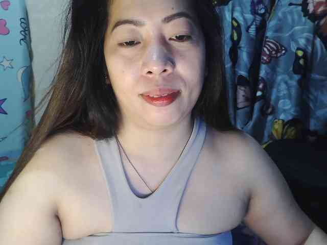 Lykaliciousz webcam