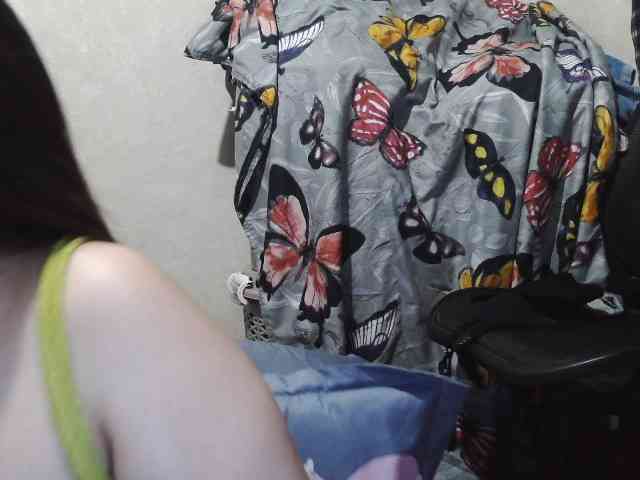 Lykaliciousz webcam