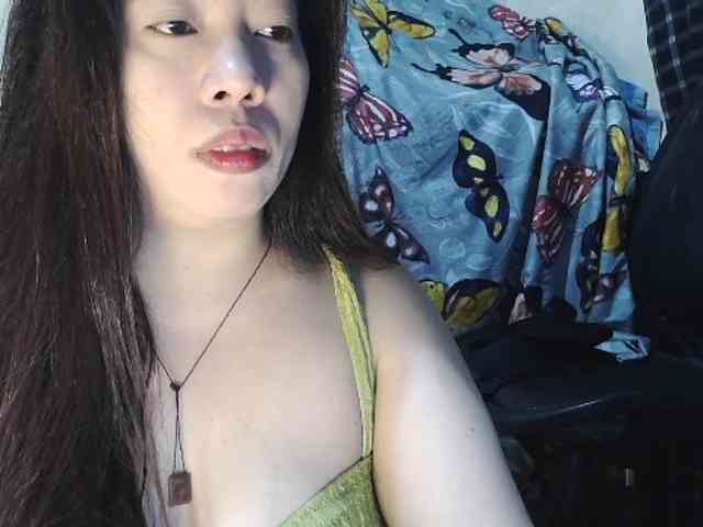 Lykaliciousz webcam