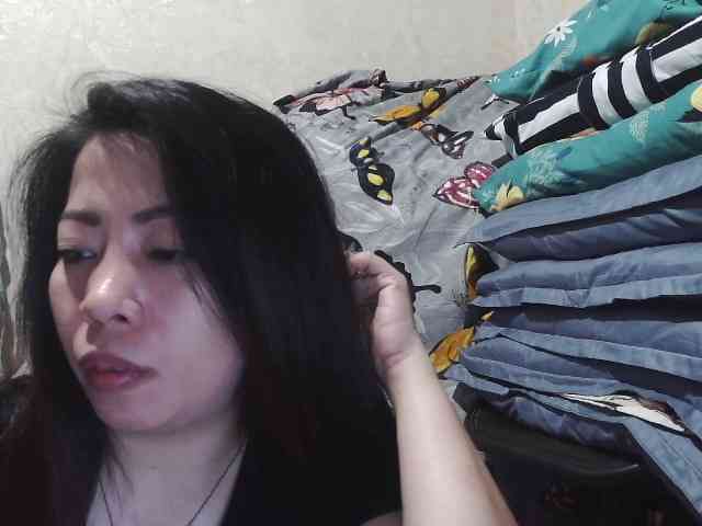 Kazzandra webcam