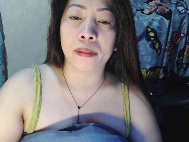 Lykaliciousz webcam