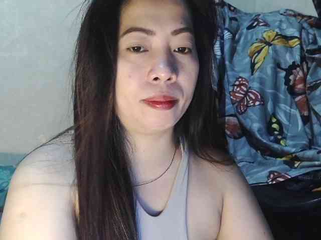 Lykaliciousz webcam