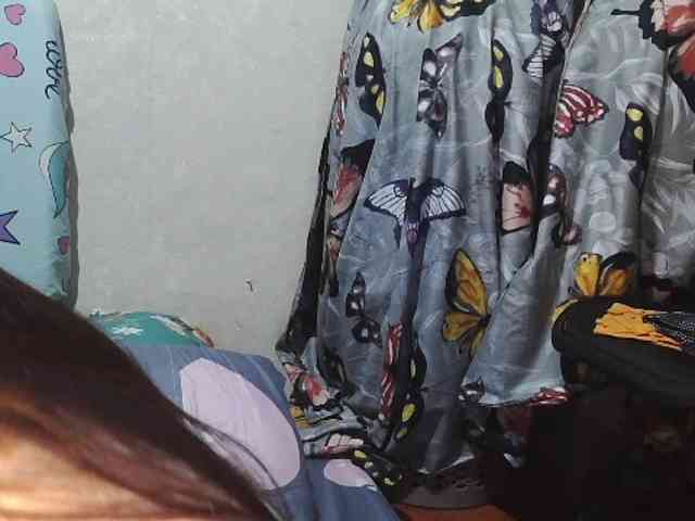 Lykaliciousz webcam