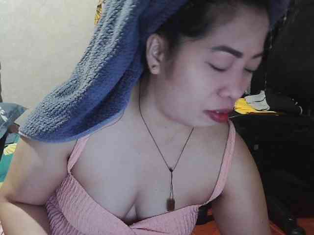 Kazzandra webcam