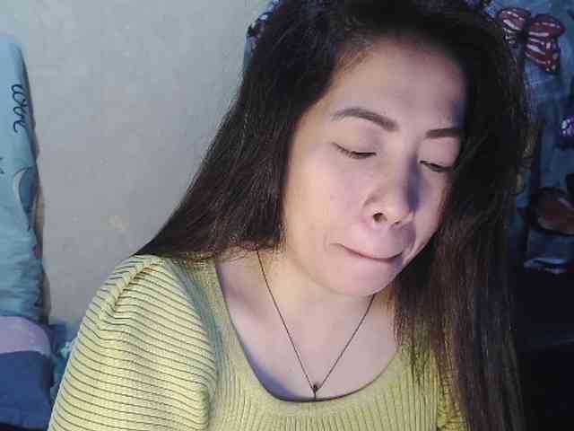 Kazzandra webcam