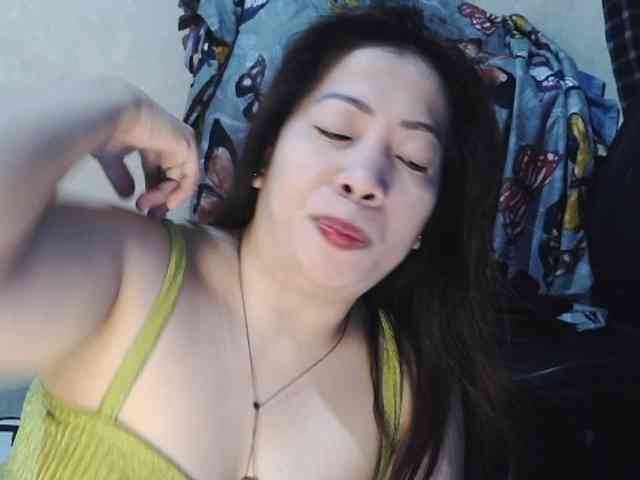 Lykaliciousz webcam