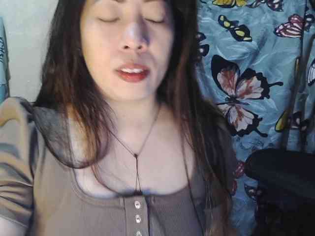 Kazzandra webcam