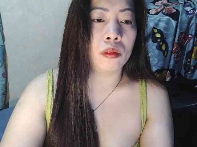 Lykaliciousz webcam