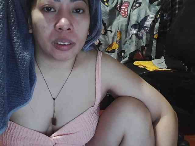 Kazzandra webcam