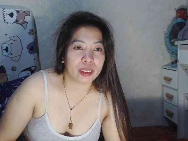 Lykaliciousz webcam