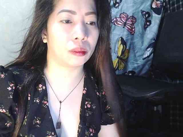 Kazzandra webcam