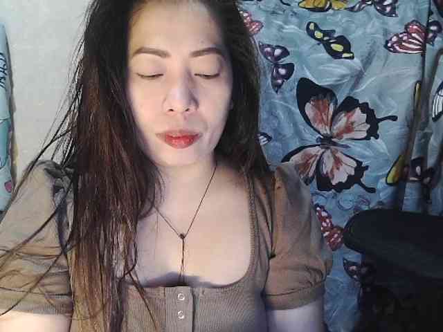 Kazzandra webcam