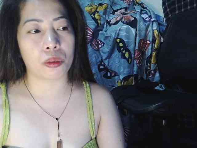 Lykaliciousz webcam