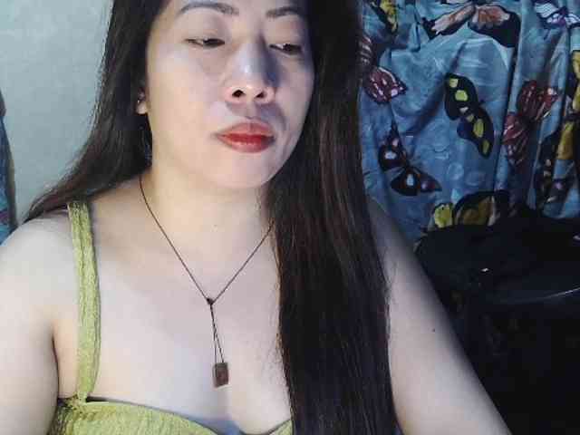 Lykaliciousz webcam