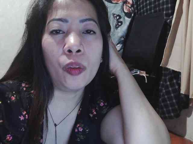 Kazzandra webcam
