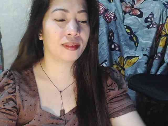 Lykaliciousz webcam
