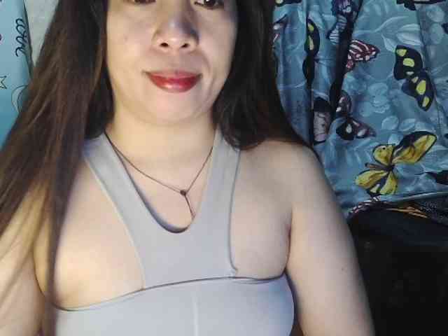 Lykaliciousz webcam