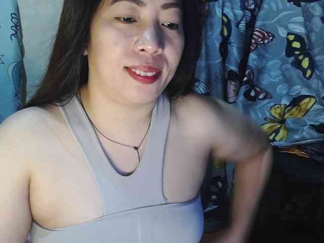 Lykaliciousz webcam