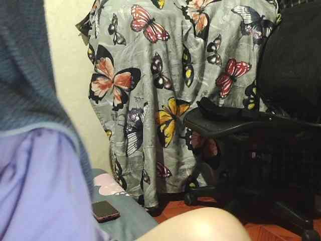 Lykaliciousz webcam