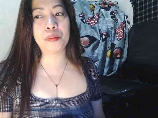 Lykaliciousz webcam