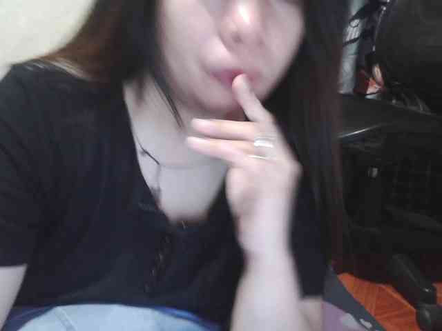 Kazzandra webcam