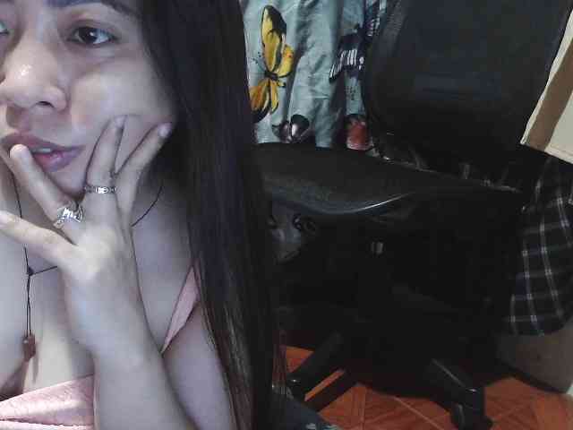 Kazzandra webcam