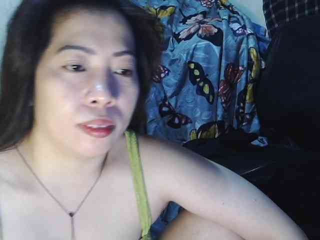 Lykaliciousz webcam