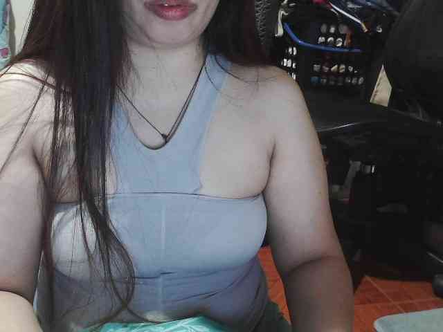 Lykaliciousz webcam