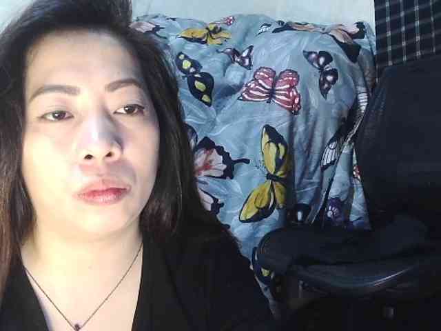 Kazzandra webcam