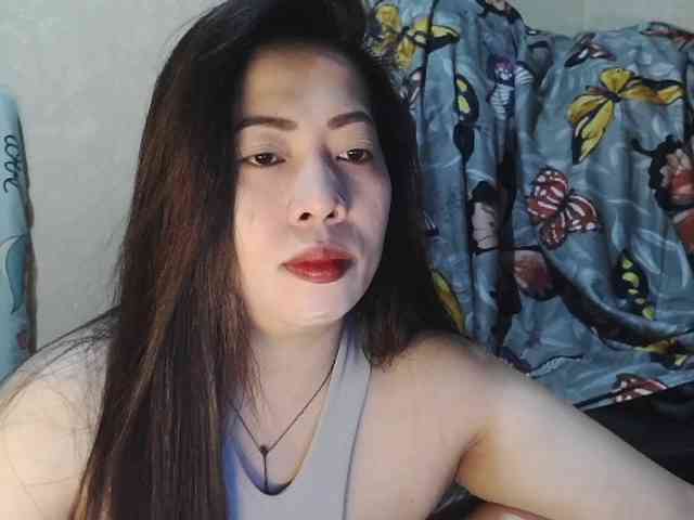 Lykaliciousz webcam