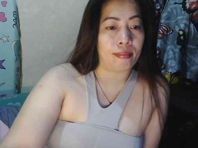 Lykaliciousz webcam