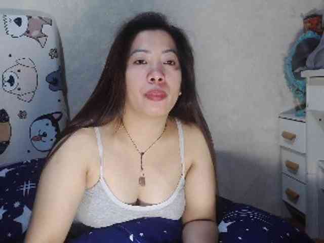 Lykaliciousz webcam