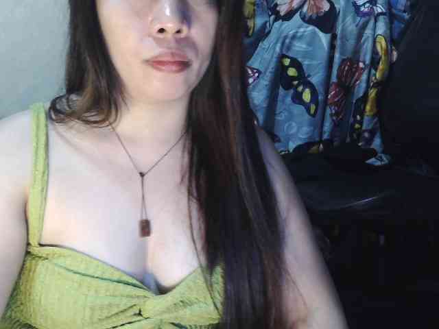 Lykaliciousz webcam