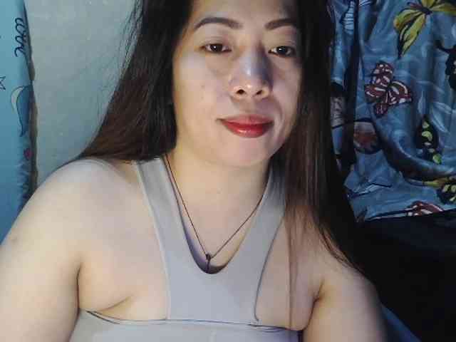 Lykaliciousz webcam
