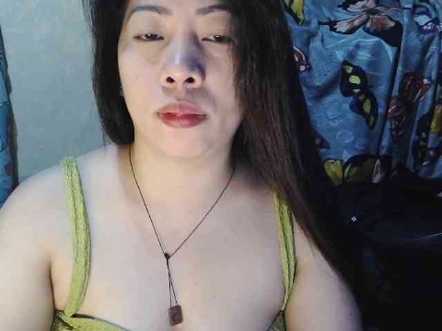 Lykaliciousz webcam