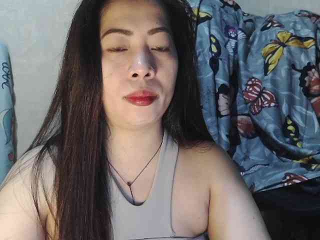Lykaliciousz webcam