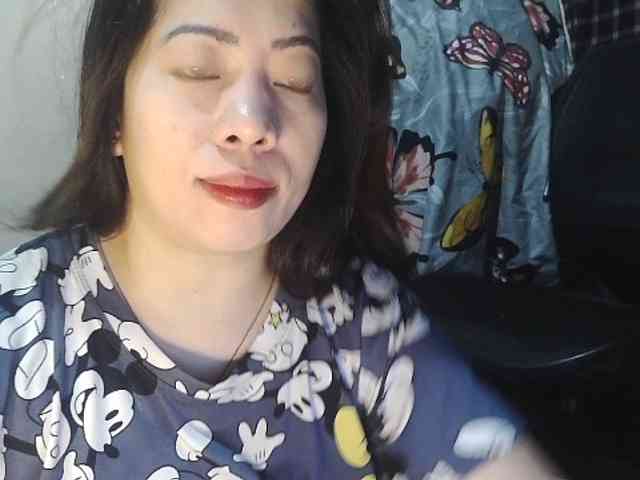 Kazzandra webcam