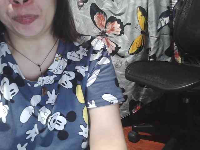 Kazzandra webcam