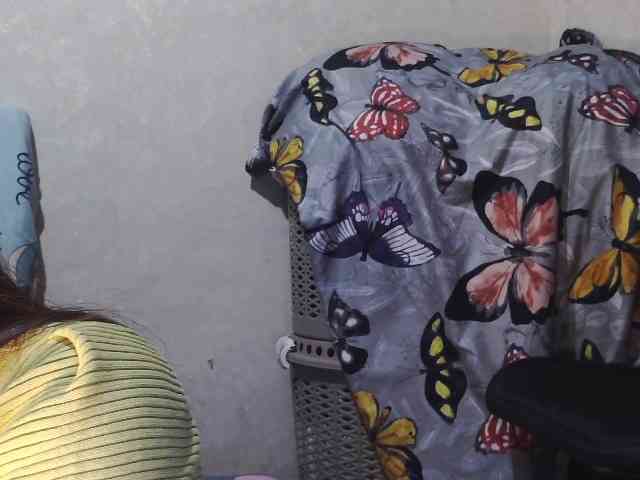 Kazzandra webcam