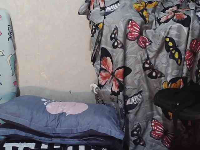 Lykaliciousz webcam