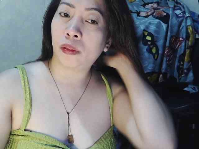 Lykaliciousz webcam