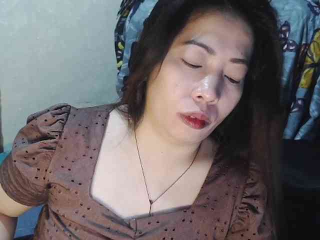 Lykaliciousz webcam
