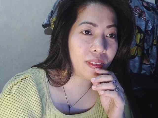 Kazzandra webcam