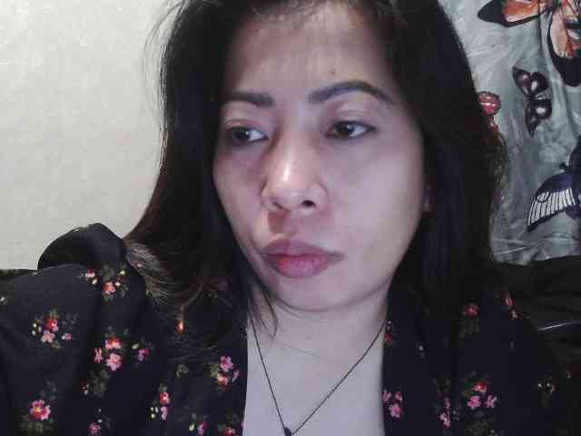 Kazzandra webcam